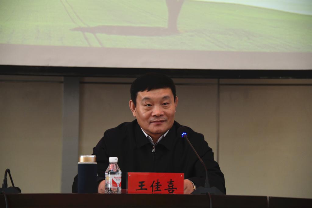 龙煤集团董事长_佳龙集团董事长付书全